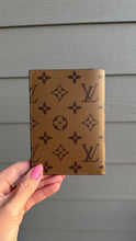 Load image into Gallery viewer, Louis Vuitton Monogram Reverse Passport