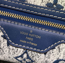 Load image into Gallery viewer, Louis Vuitton Denim Speedy 25 Bandouliere Blue