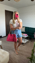 Load image into Gallery viewer, Gucci Medium Calfskin Soho Tote Pink