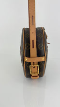 Load image into Gallery viewer, Louis Vuitton Monogram Boite Chapeau Souple MM