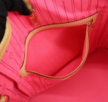 Load image into Gallery viewer, Louis Vuitton Sprouse Rose Neverfull MM