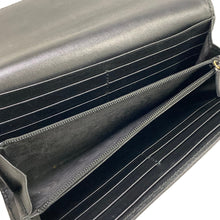 Load image into Gallery viewer, Gucci Marmont Calfskin Pearl Wallet Black