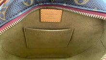 Load image into Gallery viewer, Louis Vuitton Monogram Boite Chapeau Souple MM