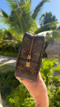 Load image into Gallery viewer, Louis Vuitton Monogram Toiletry 23