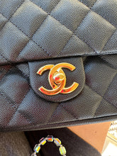 Load image into Gallery viewer, Chanel Caviar Single Flap Black