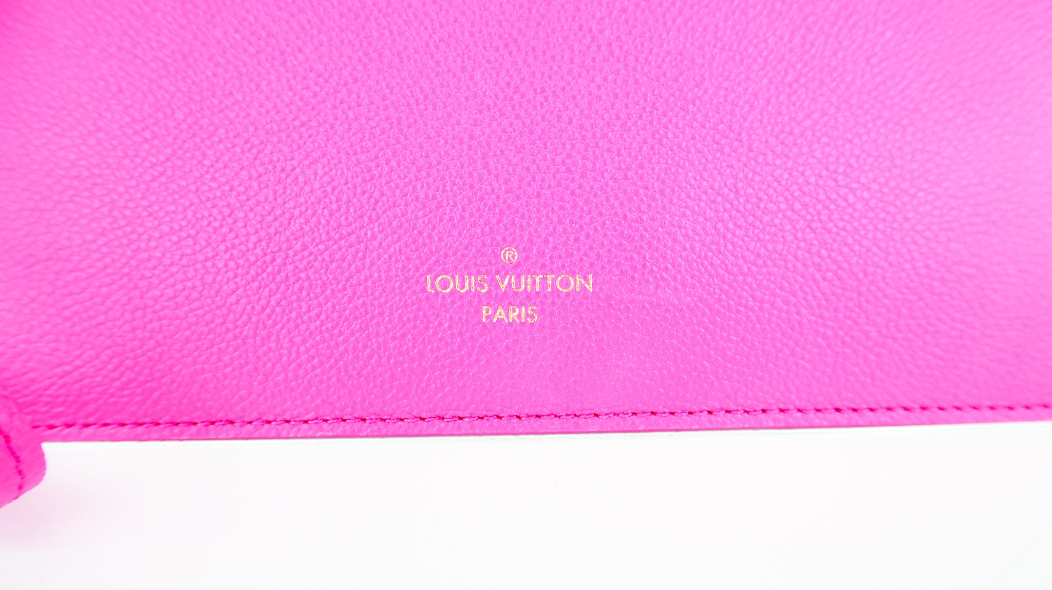 Hot Pink Louis Vuitton Wallpaper
