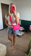Load image into Gallery viewer, Gucci Rubber Effect Leather Crossbody Pink