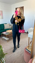 Load image into Gallery viewer, Louis Vuitton Night Sequin Pochette Accessories Pink