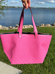 Gucci GG Medium Canvas Tote Bag Pink