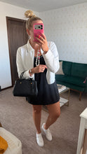 Load image into Gallery viewer, Louis Vuitton Empreinte Montaigne Bb Black