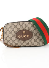 Load image into Gallery viewer, Gucci Supreme Monogram Camera Bag