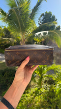 Load image into Gallery viewer, Louis Vuitton Monogram Packing Cube MM
