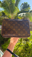 Load image into Gallery viewer, Louis Vuitton Monogram Packing Cube MM