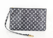 Load image into Gallery viewer, Louis Vuitton Monogram Jungle Neverfull Pochette Black