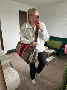 Gucci Supreme Canvas Savoy Medium Duffle Pink