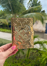 Load image into Gallery viewer, Louis Vuitton Vernis Monogram Agenda PM Gold