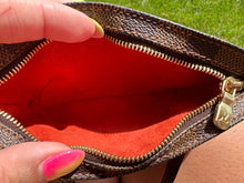 Load image into Gallery viewer, Louis Vuitton Damier Ebene Pouch