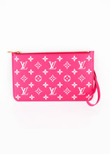 Load image into Gallery viewer, Louis Vuitton Empreinte Neverfull Pochette Pink