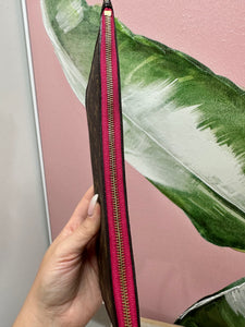 Louis Vuitton Monogram Neverfull Pochette Pink