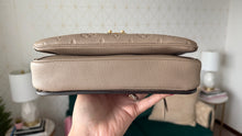 Load image into Gallery viewer, Louis Vuitton Empreinte Pochette Metis Turtledove