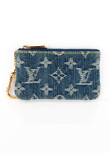 Load image into Gallery viewer, Louis Vuitton Monogram Denim Key Pouch Blue