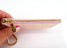 Load image into Gallery viewer, Louis Vuitton Empreinte Key Pouch Stardust