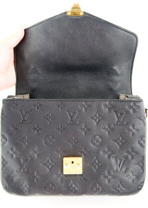 Louis Vuitton Empreinte Monogram Pochette Metis Black