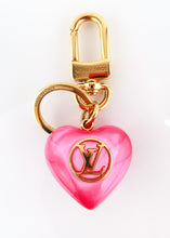 Load image into Gallery viewer, Louis Vuitton Beloved Heart Key Holder Pink