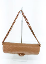 Load image into Gallery viewer, Gucci Marmont Monochrome Flap Beige