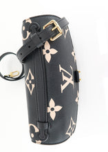 Load image into Gallery viewer, Louis Vuitton Empreinte Pochette Metis Bicolor