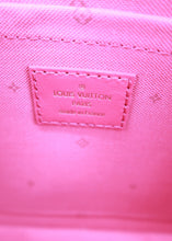 Load image into Gallery viewer, Louis Vuitton Monogram Fall for You Maxi Multi Pochette Accessories Fuchsia