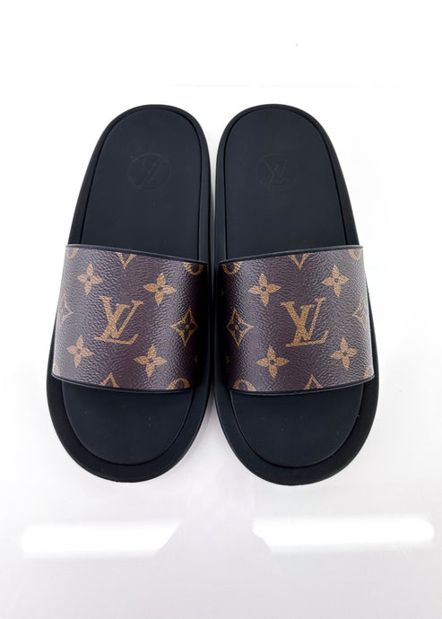 Louis Vuitton Monogram Sunbath Slides 39