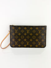 Load image into Gallery viewer, Louis Vuitton Monogram Neverfull Pochette