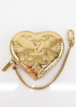 Load image into Gallery viewer, Louis Vuitton Vernis Monogram Heart Coin Case Miroir Gold