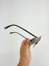 Load image into Gallery viewer, Tom Ford Aviator Sunglasses Gold