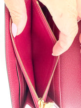 Load image into Gallery viewer, Louis Vuitton Monogram Sarah Wallet