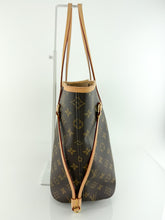 Load image into Gallery viewer, Louis Vuitton Monogram Neverfull MM