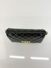 Load image into Gallery viewer, Chanel Shiny Lambskin Single Flap Black