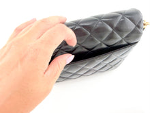 Load image into Gallery viewer, Chanel Shiny Lambskin Single Flap Black