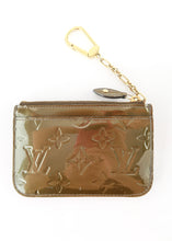 Load image into Gallery viewer, Louis Vuitton Monogram Vernis Cles Key Pouch Olive