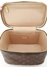 Load image into Gallery viewer, Louis Vuitton Monogram Nice BB