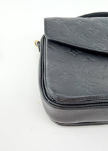Load image into Gallery viewer, Louis Vuitton Empreinte Pochette Metis Black