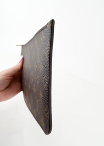 Louis Vuitton Monogram Neverfull Pochette