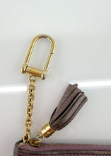 Load image into Gallery viewer, Gucci Calfskin Soho Key Pouch Purple