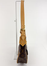 Load image into Gallery viewer, Louis Vuitton Monogram Hudson GM