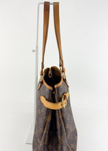 Load image into Gallery viewer, Louis Vuitton Monogram Batignolies