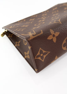 Louis Vuitton Monogram Toiletry 19