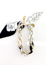 Load image into Gallery viewer, Keepes Black &amp; White Scarf Phone Charm