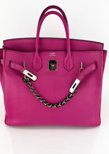 Load image into Gallery viewer, Keepes Black Chain Phone Charm