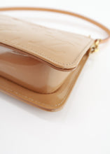 Load image into Gallery viewer, Louis Vuitton Monogram Vernis Lexington Tan